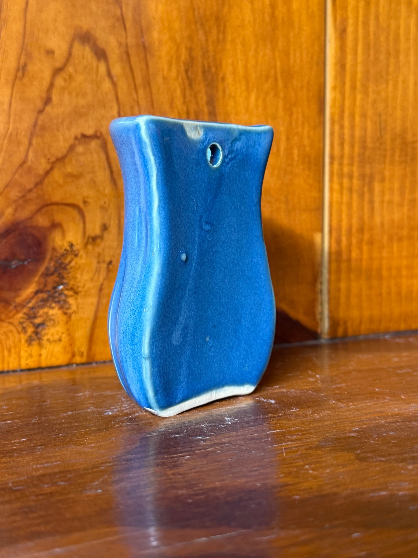 Carved Mini Hanging Vase