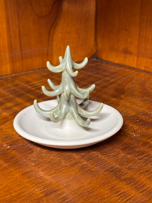 Pine Tree Ring Holder