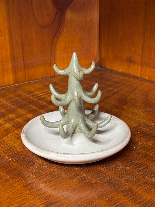 Pine Tree Ring Holder
